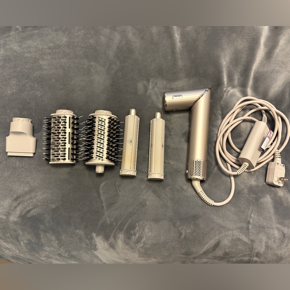 Used for 1 month: Shark Flex Style